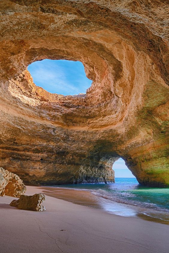 Resultado de imagen para Benagil (cueva del mar) en Algarve, Portugal