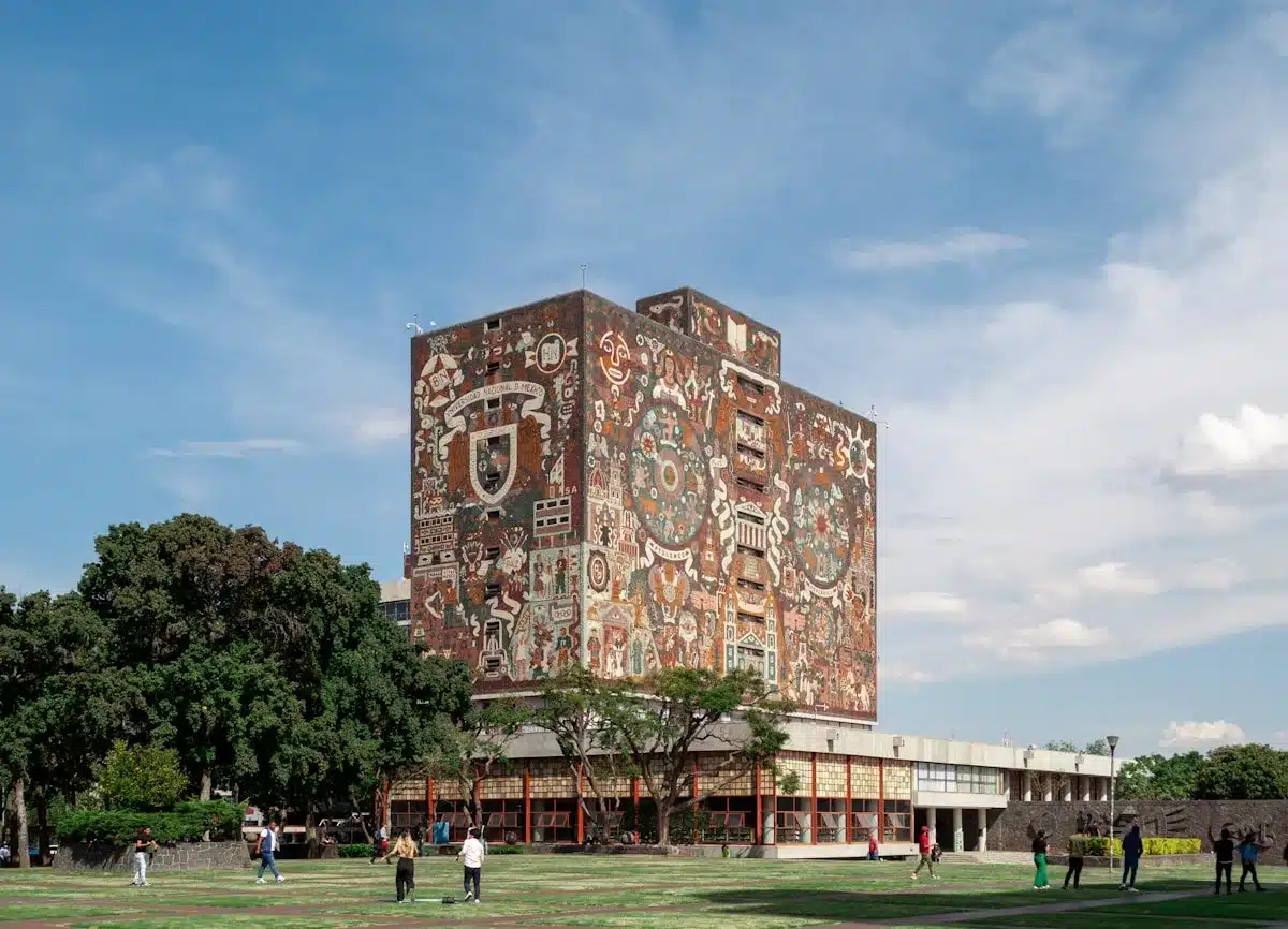 prepas de la UNAM con mayor demanda Rectoría de la UNAM con estudiantes - Ranking prepas ENP 2026 - Curso CIE